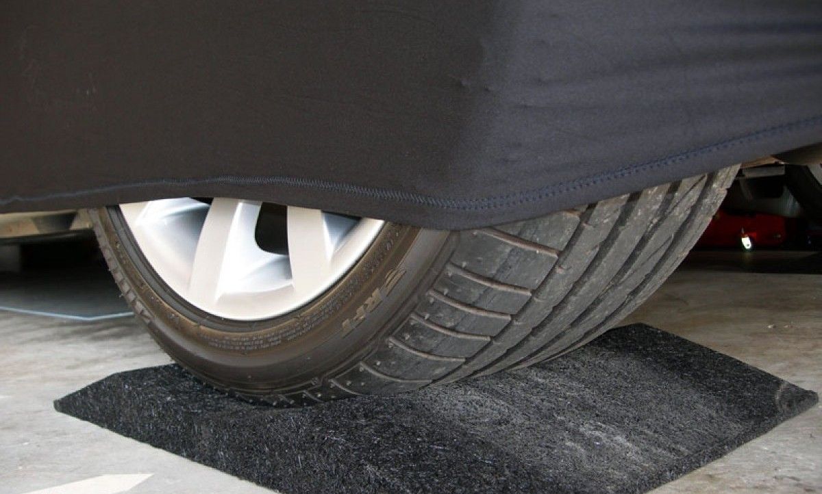 cale protection pneu, anti ovalisation, conciergerie automobile, gardiennage automobile, gardiennage voiture, Big Customs Garage